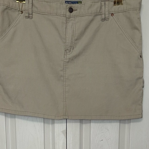 Old Navy Dresses & Skirts - Tan Casual Skirt